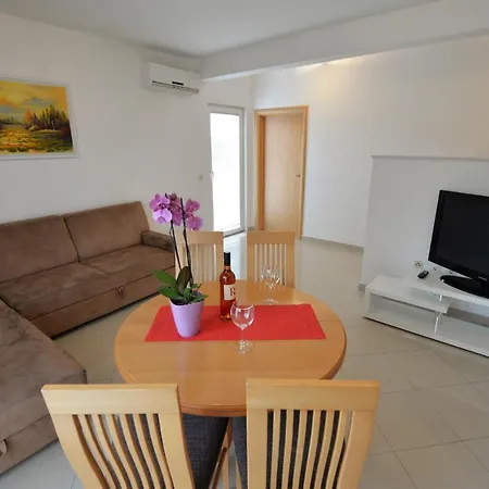 Apartamento Vedrana,