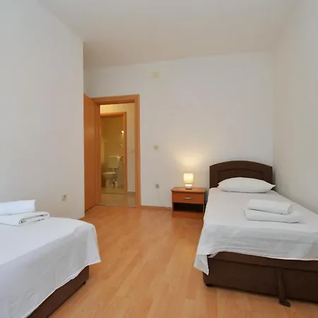 Apartman Vedrana, *